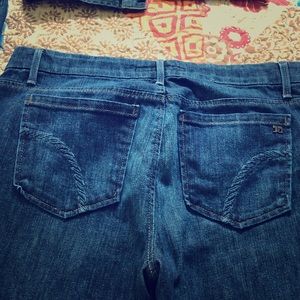 MUST HAVE. JOE”S JEANS!!